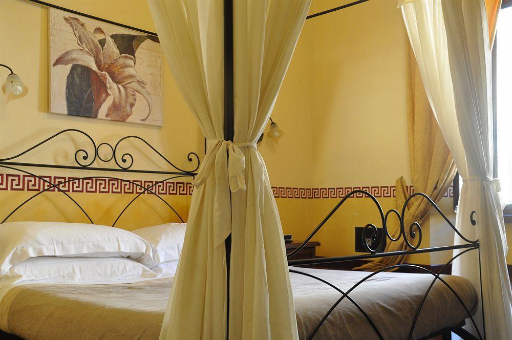Le Di Via Ottaviano - In Bed & Breakfast 2*