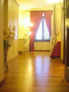 Le Di Via Ottaviano - In Bed & Breakfast Rom